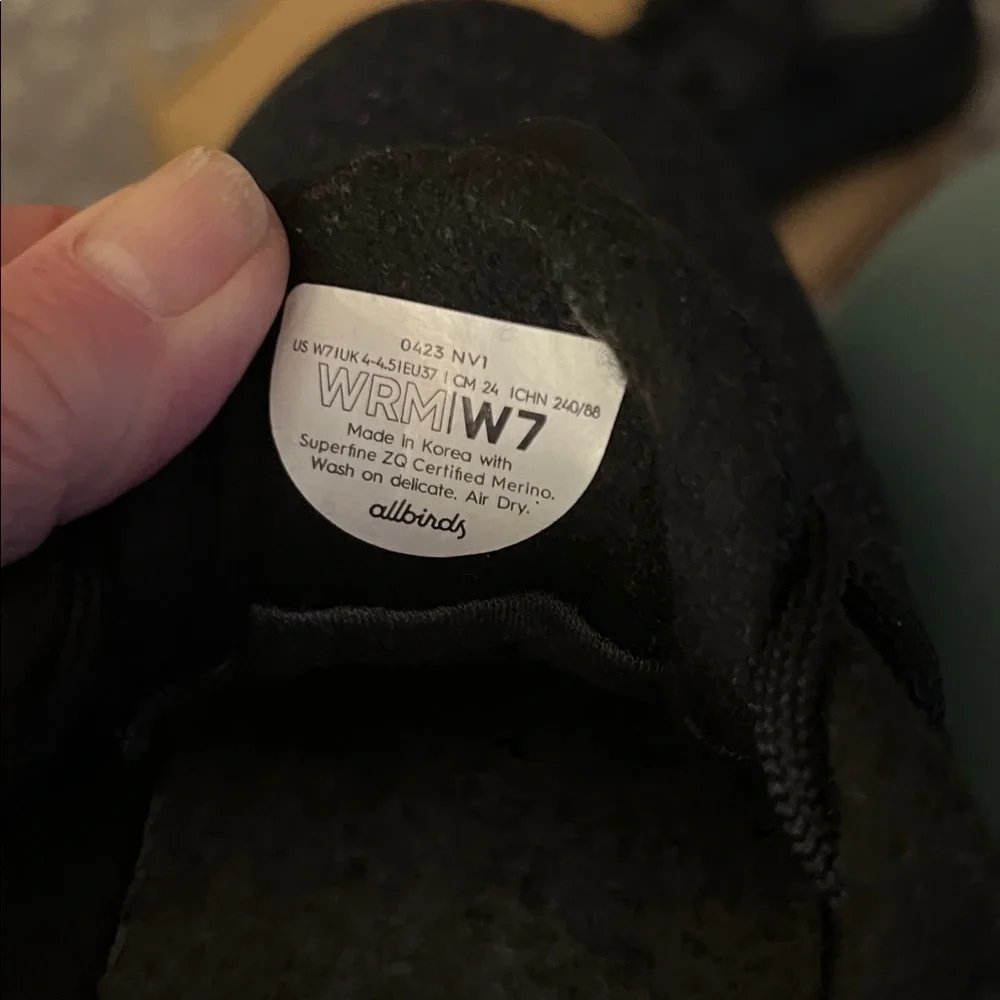 allbirds Black Wool Runner Mizzles Lace-Up Sneakers - Picture 2 of 6